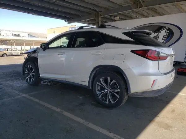 2T2BGMCA9JC028138 2018 LEXUS RX - Image 2
