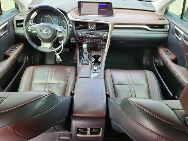 2T2BGMCA9KC030280 2019 LEXUS RX - Image 8
