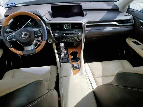 2T2BGMCAXHC008829 2017 LEXUS RX - Image 8