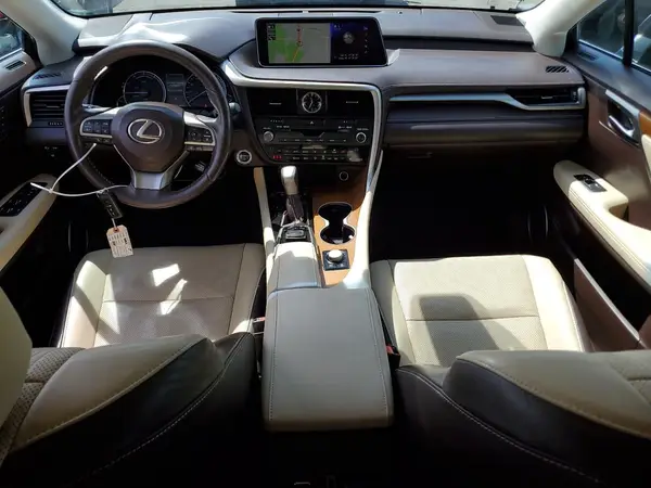 2T2BGMCAXJC023921 2018 LEXUS RX - Image 8