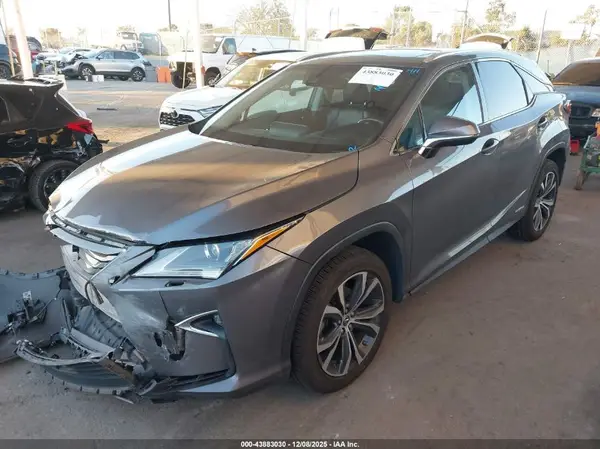 2T2BGMCAXKC033477 2019 LEXUS RX - Image 2