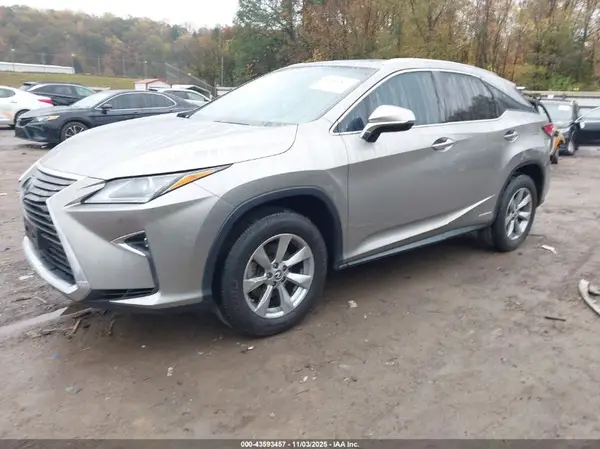 2T2BGMCAXKC035360 2019 LEXUS RX - Image 2