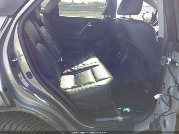 2T2BZMCA0HC061792 2017 LEXUS RX - Image 8
