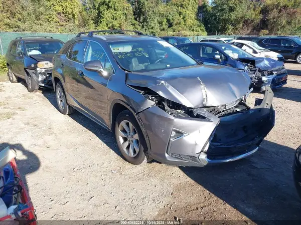 2T2BZMCA0HC062330 2017 LEXUS RX - Image 1
