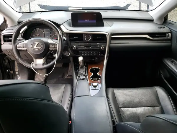 2T2BZMCA0HC063655 2017 LEXUS RX - Image 8