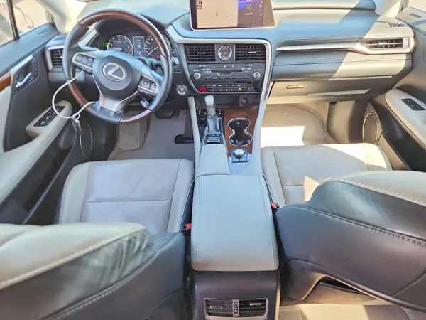 2T2BZMCA0HC065714 2017 LEXUS RX - Image 8
