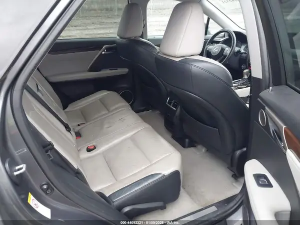 2T2BZMCA0HC072422 2017 LEXUS RX - Image 8