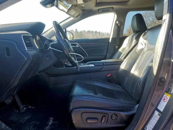 2017 LEXUS RX auction photo 7