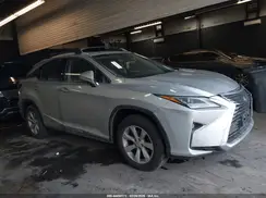 2T2BZMCA0HC080018 2017 LEXUS RX