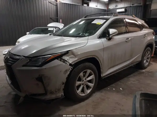 2T2BZMCA0HC080018 2017 LEXUS RX - Image 2