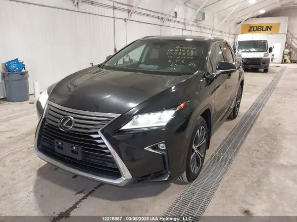 2T2BZMCA0HC088071 2017 LEXUS RX - Image 2
