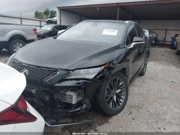 2T2BZMCA0HC090841 2017 LEXUS RX - Image 2