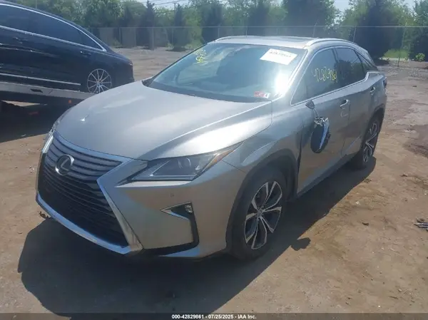2T2BZMCA0HC091939 2017 LEXUS RX - Image 2