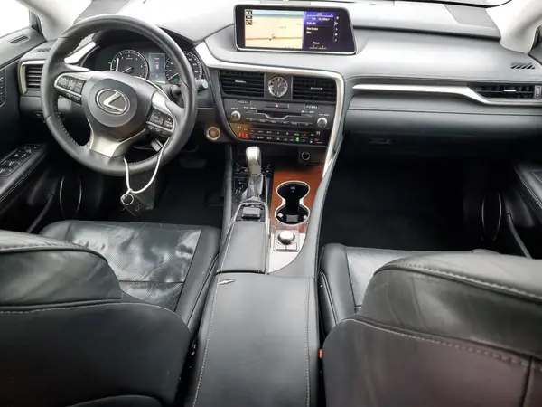 2T2BZMCA0HC104270 2017 LEXUS RX - Image 8