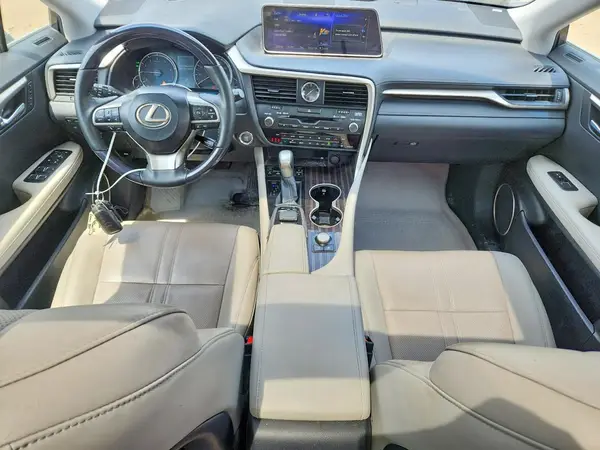 2T2BZMCA0HC116516 2017 LEXUS RX - Image 8