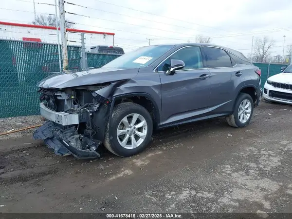 2T2BZMCA0HC118217 2017 LEXUS RX - Image 2
