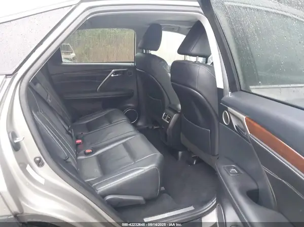 2T2BZMCA0HC130528 2017 LEXUS RX - Image 8