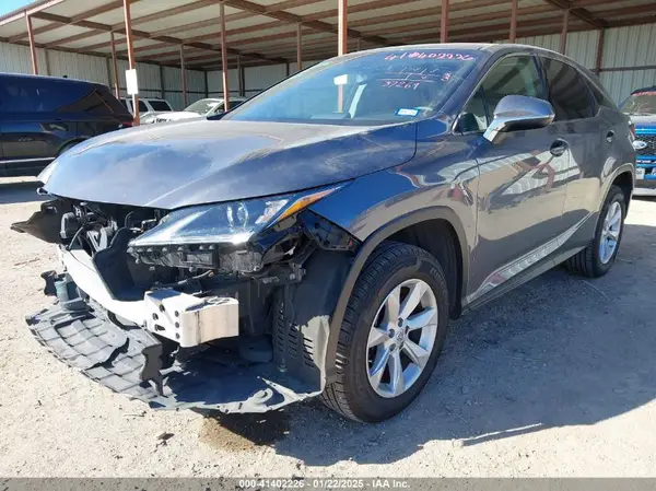2T2BZMCA0HC134661 2017 LEXUS RX - Image 2