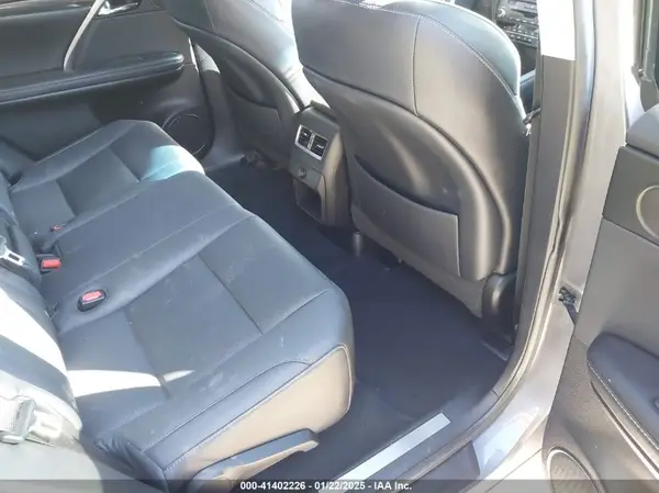 2T2BZMCA0HC134661 2017 LEXUS RX - Image 8