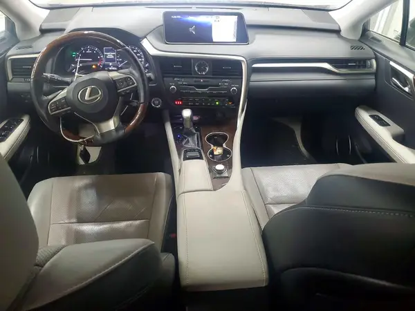 2T2BZMCA0JC138327 2018 LEXUS RX - Image 8