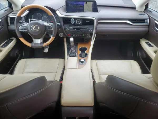 2T2BZMCA0JC142572 2018 LEXUS RX - Image 8
