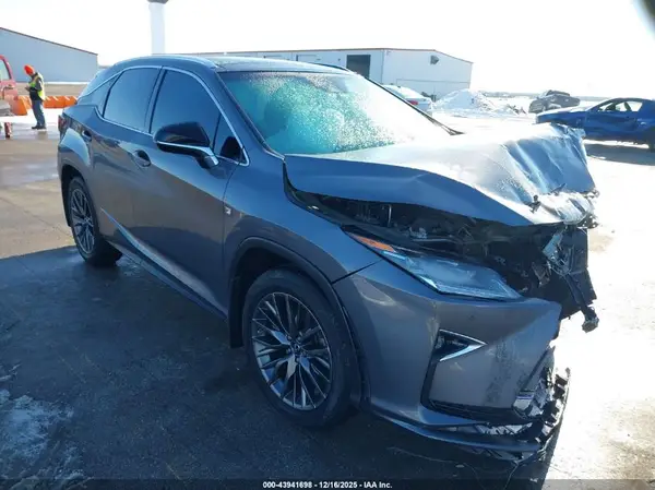 2T2BZMCA0JC145620 2018 LEXUS RX - Image 1