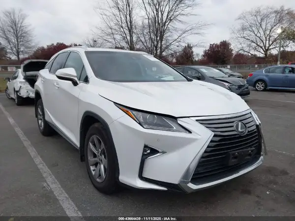 2T2BZMCA0JC148775 2018 LEXUS RX - Image 1
