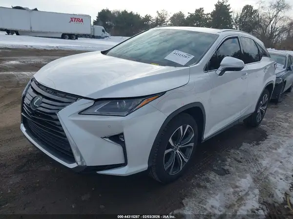 2T2BZMCA0JC160571 2018 LEXUS RX - Image 2