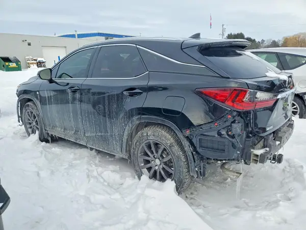 2T2BZMCA0JC163583 2018 LEXUS RX - Image 2