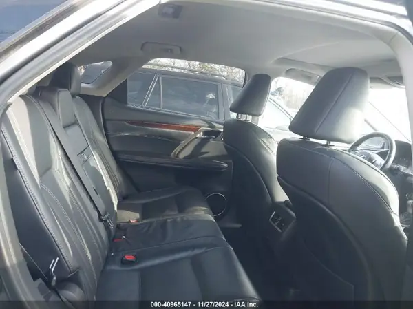 2T2BZMCA0JC164670 2018 LEXUS RX - Image 8