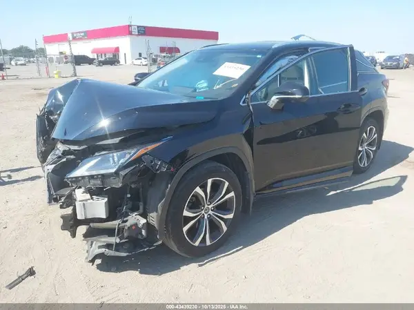 2T2BZMCA0KC182166 2019 LEXUS RX - Image 2