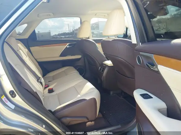 2T2BZMCA0KC183138 2019 LEXUS RX - Image 8