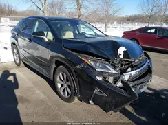 2T2BZMCA0KC190686 2019 LEXUS RX