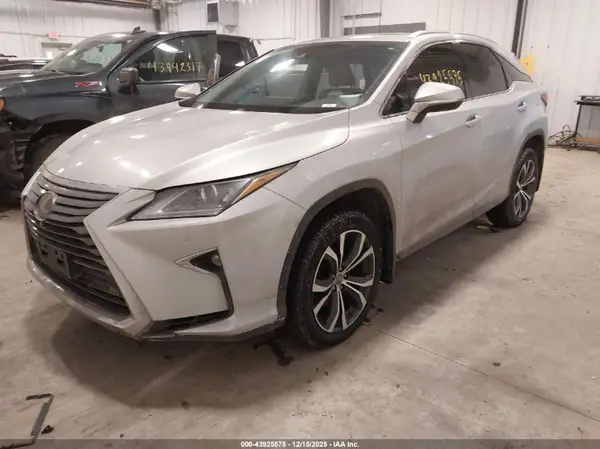 2T2BZMCA0KC193412 2019 LEXUS RX - Image 2