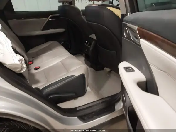 2T2BZMCA0KC193412 2019 LEXUS RX - Image 8