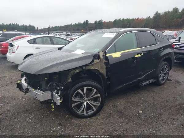 2T2BZMCA0KC202545 2019 LEXUS RX - Image 2