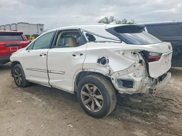 2T2BZMCA0KC210497 2019 LEXUS RX - Image 2