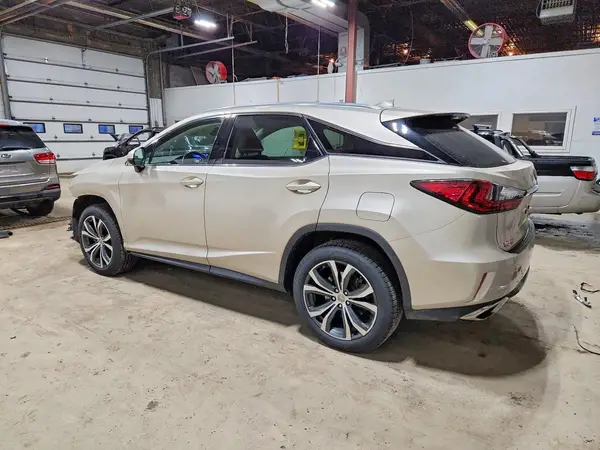 2T2BZMCA1HC065737 2017 LEXUS RX - Image 2