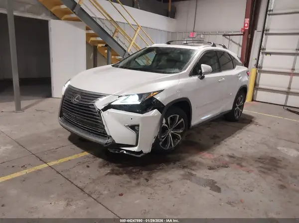 2T2BZMCA1HC069027 2017 LEXUS RX - Image 2