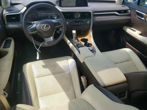 2T2BZMCA1HC070808 2017 LEXUS RX - Image 8