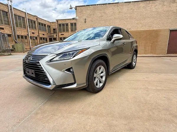 2T2BZMCA1HC091934 2017 LEXUS RX - Image 2