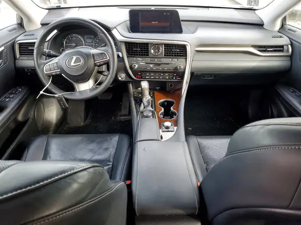 2T2BZMCA1HC101264 2017 LEXUS RX - Image 8