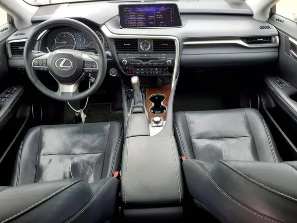 2T2BZMCA1HC107002 2017 LEXUS RX - Image 8