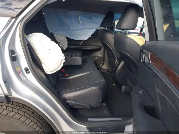 2T2BZMCA1HC111129 2017 LEXUS RX - Image 8
