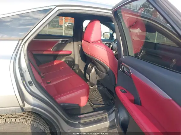 2T2BZMCA1HC134992 2017 LEXUS RX - Image 8