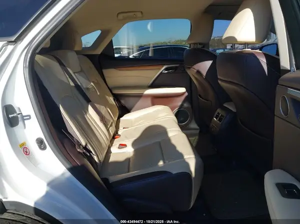 2T2BZMCA1JC138529 2018 LEXUS RX - Image 8
