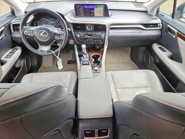 2T2BZMCA1JC152060 2018 LEXUS RX - Image 8
