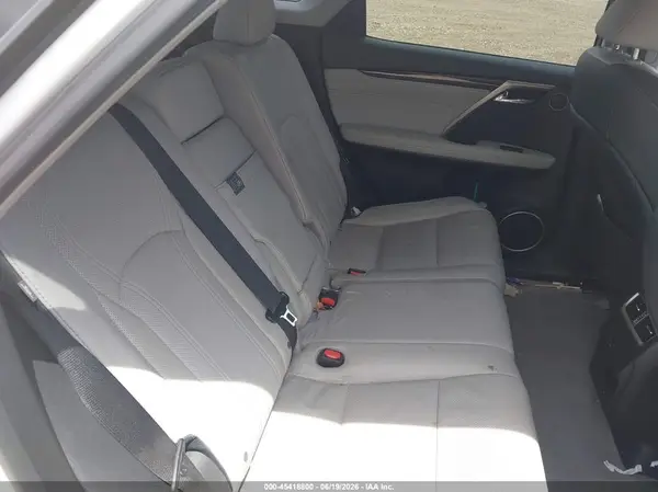 2T2BZMCA1JC165066 2018 LEXUS RX - Image 8