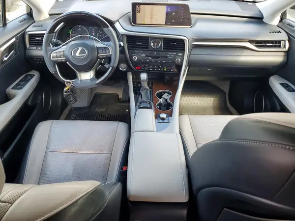 2T2BZMCA1KC167675 2019 LEXUS RX - Image 8