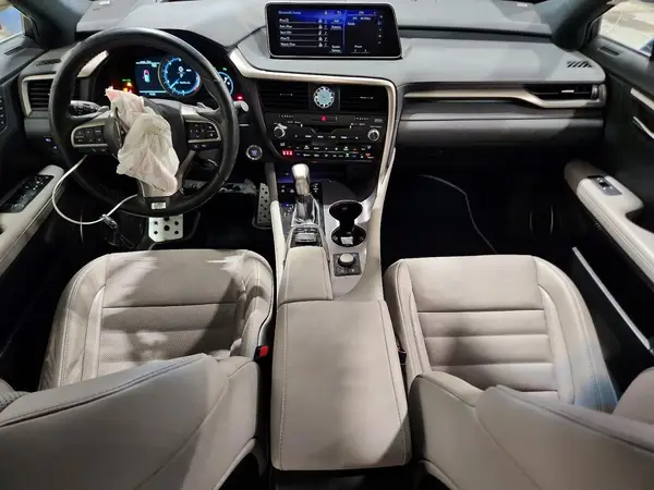 2T2BZMCA1KC175548 2019 LEXUS RX - Image 8